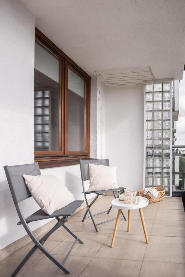 Superapart Bobrowiecka 3 Varşovia Exterior foto